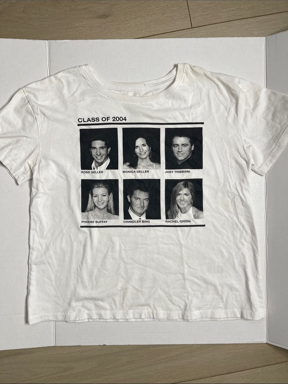 FRIENDS White Short Sleeve Graphic Tee